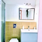 Διαμέρισμα Mit Beheiztem Aussenpool By Interhome *